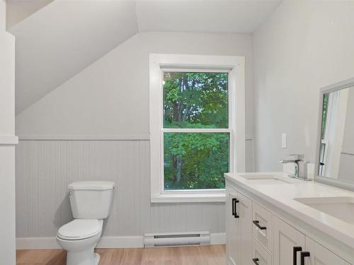 600 Main Street, Lawrencetown, NS 