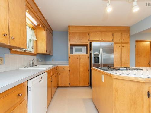 306 Pleasant Street, Yarmouth, NS 