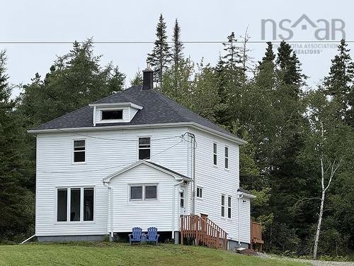 9220 Pepperell Street, St. Peter'S, NS 