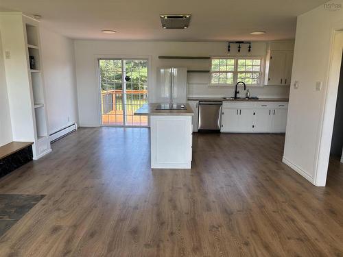 6445 Louisbourg Hwy., Catalone, NS 