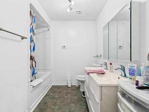 2581 Morien Hwy Highway, Port Morien, NS 
