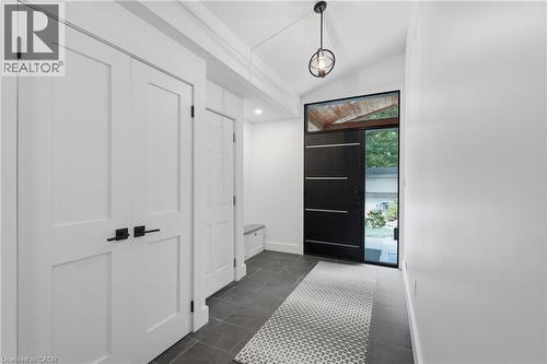 8 Dixie Avenue, Niagara-On-The-Lake, ON 