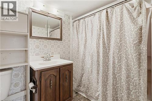 172 Market Street, Hamilton, ON 
