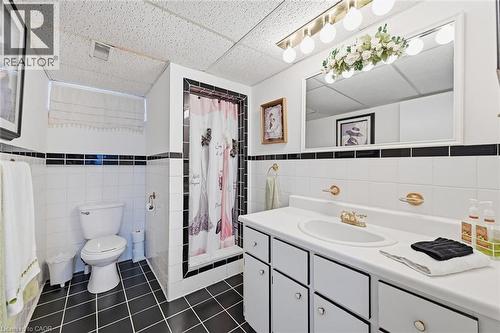83 Oakridge Drive, Stoney Creek, ON 