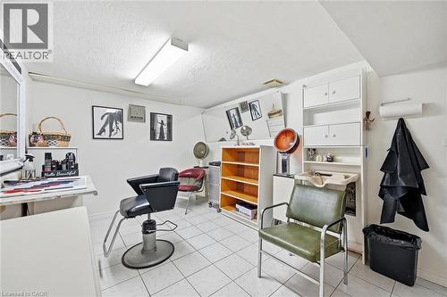 83 Oakridge Drive, Stoney Creek, ON 