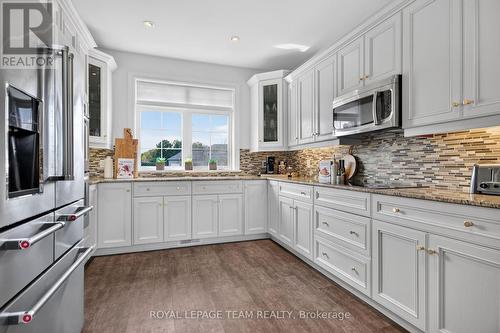 2515 Kearns Way, Ottawa, ON 