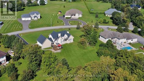 2515 Kearns Way, Ottawa, ON 