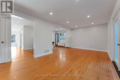 94 Fieldgate Drive, Ottawa, ON 