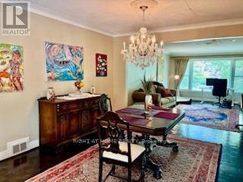 36 Forest Wood, Toronto, ON 