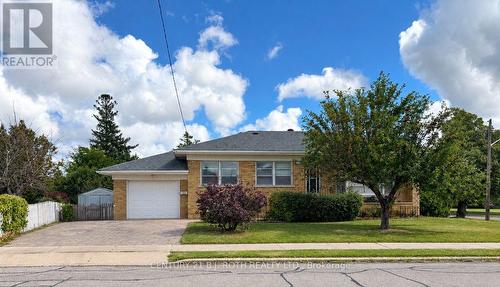 33 Lewiston Road, Toronto, ON 