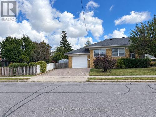 33 Lewiston Road, Toronto, ON 