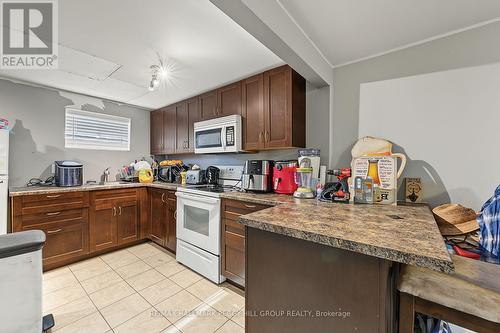 LOWER - 9 BAKER CRESCENT , Barrie, Ontario L4M 3J4 4