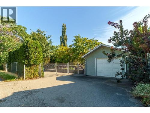 913 Moosejaw Street, Penticton, BC 