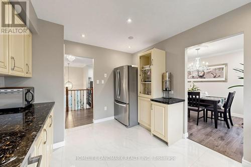 4132 Celia Court, Burlington, ON 