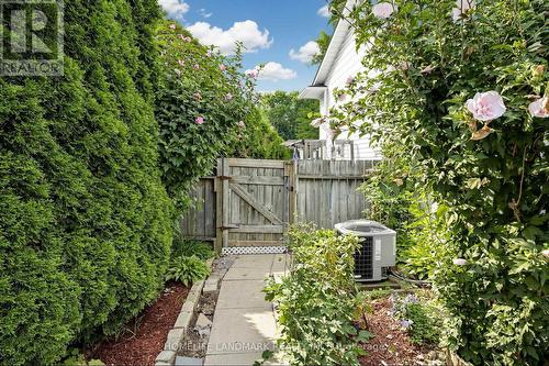 4132 Celia Court, Burlington, ON 