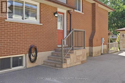 26 Alexander Avenue, Cambridge, ON 
