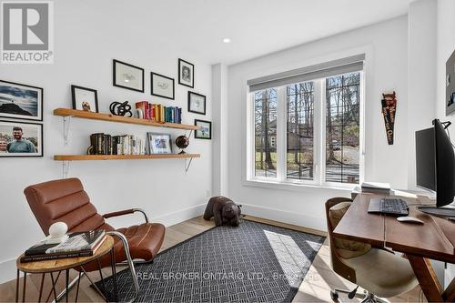 1095 Mineral Springs Road, Hamilton, ON 