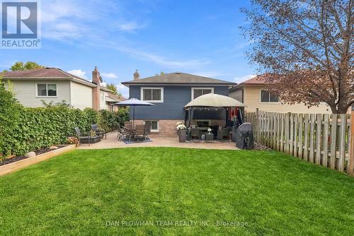 77 Hialeah Crescent, Whitby, ON 