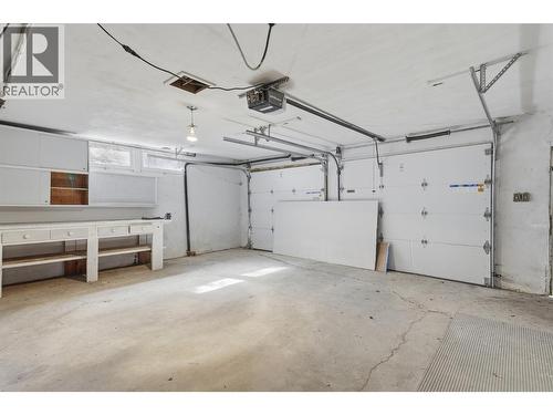 2 Car Garage - 211 Connaught Road, Kamloops, BC 