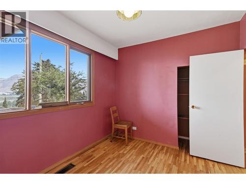 Bedroom 1 - 211 Connaught Road, Kamloops, BC 