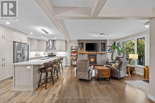 1746 Lakehurst Road, Trent Lakes, ON 