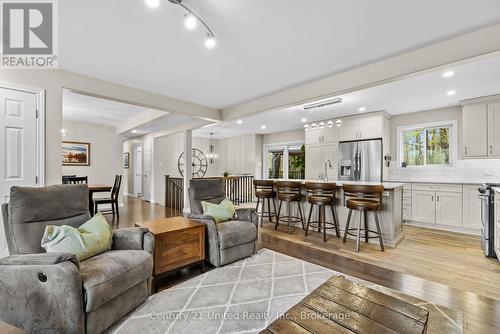 1746 Lakehurst Road, Trent Lakes, ON 