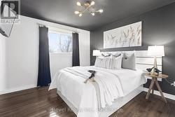 Upper Level Primary Suite - 
