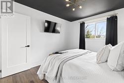 Upper Level Primary Suite - 