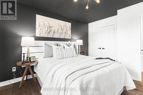 Upper Level Primary Suite - 25 Riverview Road, Kawartha Lakes (Lindsay), ON 