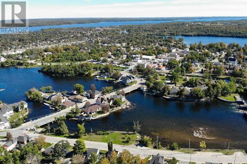 49 Queen Street, Kawartha Lakes (Bobcaygeon), ON 