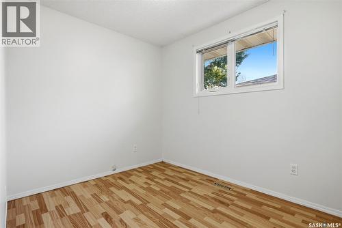 185 Thomson Avenue, Regina, SK 