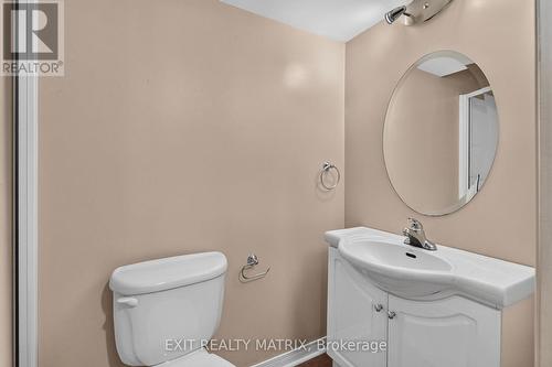 2043 Avenue O, Ottawa, ON 