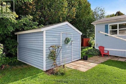 4052 Ash Crescent, Severn, ON 