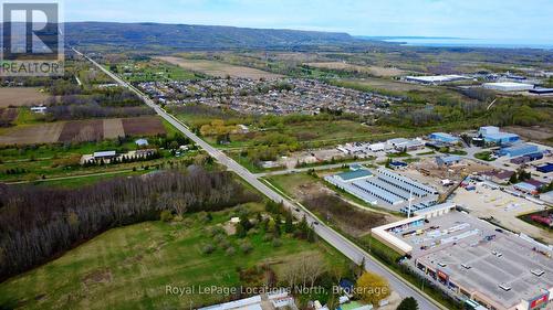 52 Stewart Road, Collingwood, ON 