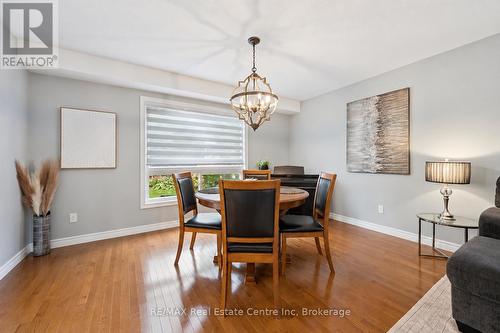 33 Washburn Drive, Guelph (Grange Road), ON 
