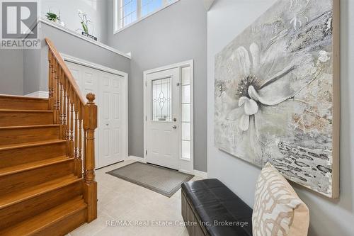 33 Washburn Drive, Guelph (Grange Road), ON 