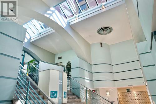 205 - 35 Holland Avenue, Ottawa, ON 