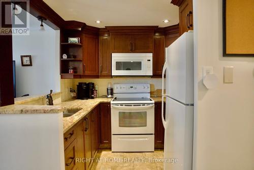 205 - 35 Holland Avenue, Ottawa, ON 