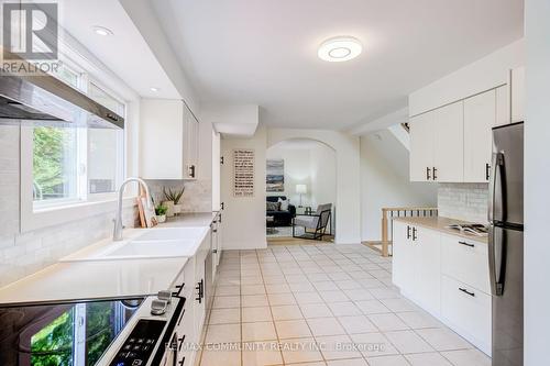 90 Euclid Avenue, Toronto, ON 