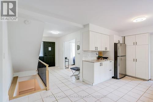 90 Euclid Avenue, Toronto, ON 