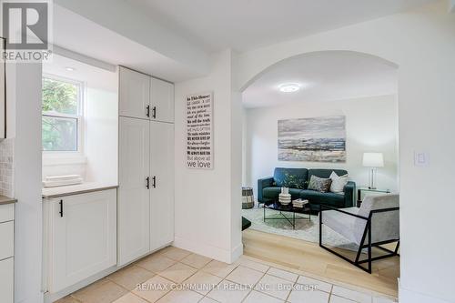 90 Euclid Avenue, Toronto, ON 