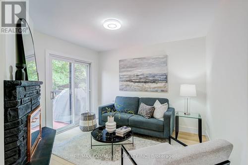 90 Euclid Avenue, Toronto, ON 
