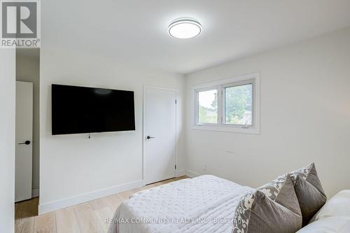 90 Euclid Avenue, Toronto, ON 