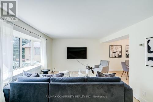 90 Euclid Avenue, Toronto, ON 