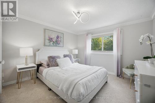 36 Inglenook Court, Whitby, ON 