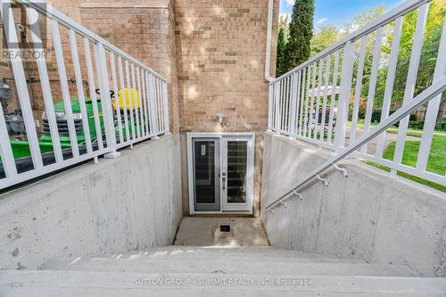 36 Inglenook Court, Whitby, ON 