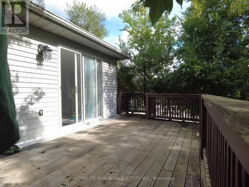42 Engel Crescent, Barrie, ON 
