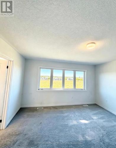 163 Fenchurch Manor, Barrie, ON 