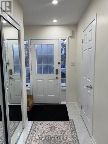 925 Burrows Gate, Milton, ON 