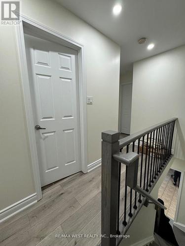 925 Burrows Gate, Milton, ON 